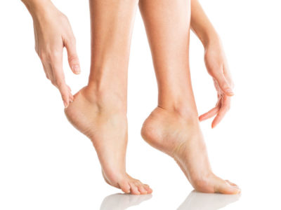 pedicure soins des pieds chez l'esthéticienne par Karine Fortin